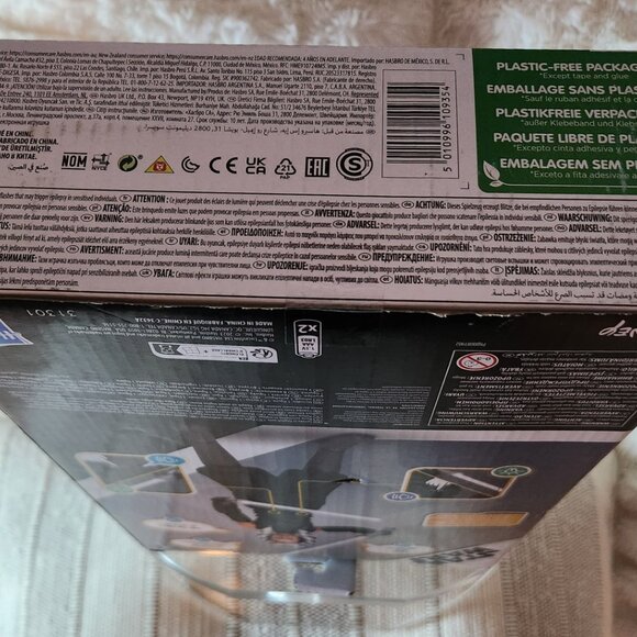 Star Wars Galactic Action Ahsoka Tano, 12-Inch Scale Action Figure - Picture 5 of 6